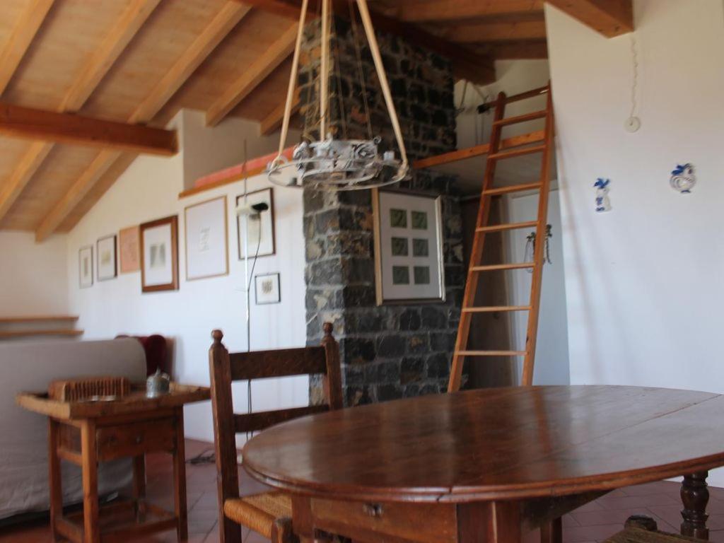 Cottage La Casa Del Pittore Reggimonti Exteriér fotografie